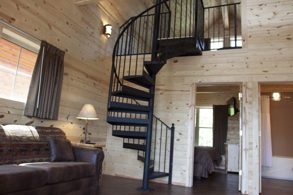 Cabins Of Mackinac & Lodge แมคคินอซิตี้ ภายนอก รูปภาพ